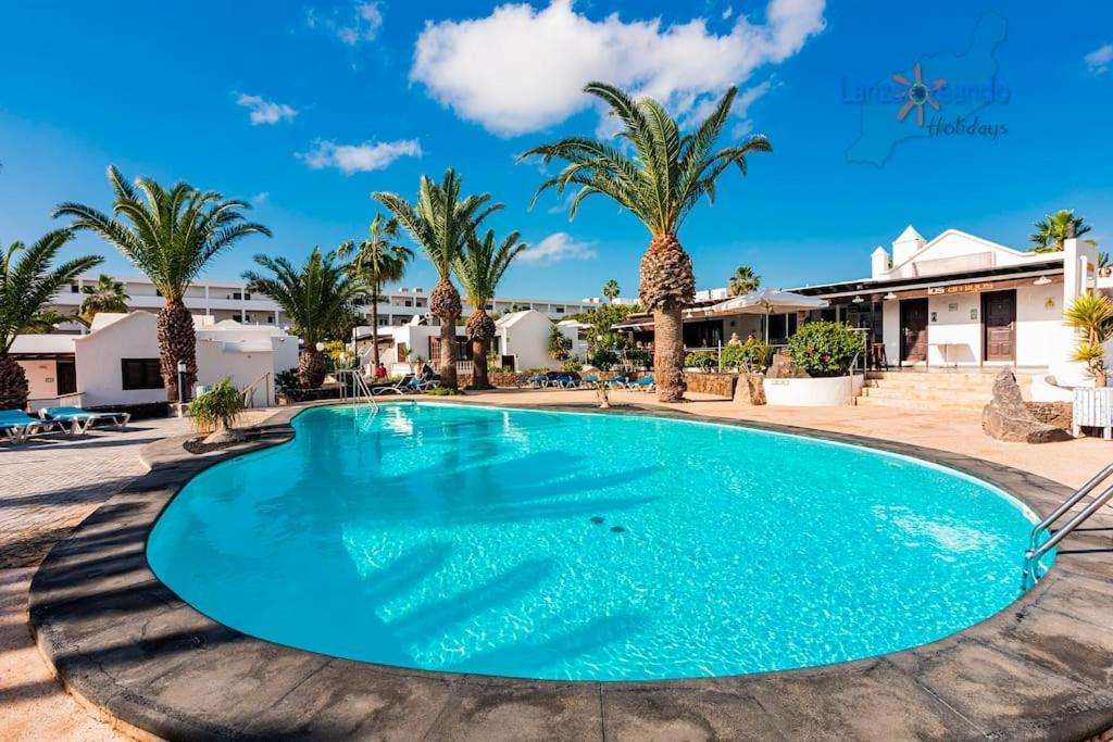 Casa Patty, Piscinas Climatizadas, Primera Linea Costa Teguise Exterior photo